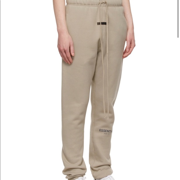 ✅ NWT UNISEX FEAR OF GOD Essentials lounge pants jogger pants Tan Taupe String - Picture 5 of 6